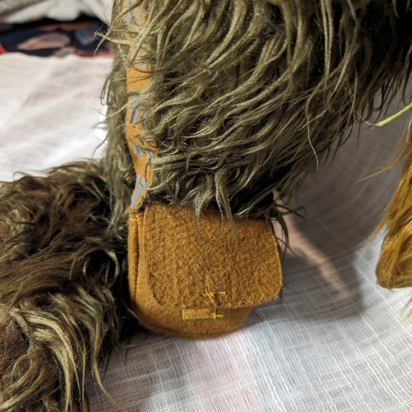 Star Wars Chewbacca 24" Plush Toy - Picture 3 of 5